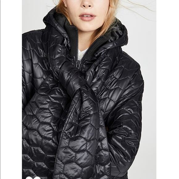 TWENTY MONTREAL Hexagon Puff Shield Coat Black Size Small - Picture 3 of 16